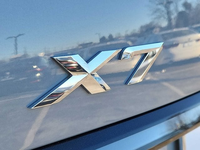2025 BMW X7 xDrive40i Sports Activity Vehicle