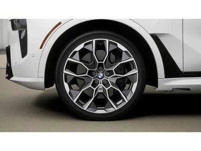 2027 BMW X7 xDrive40i Sports Activity Vehicle