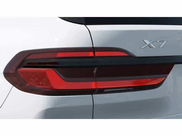 2027 BMW X7 xDrive40i Sports Activity Vehicle