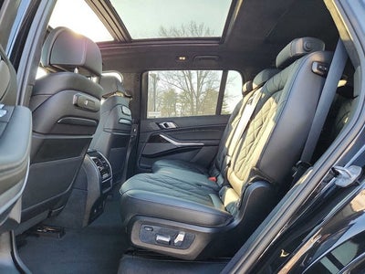 2024 BMW X7 xDrive40i Sports Activity Vehicle