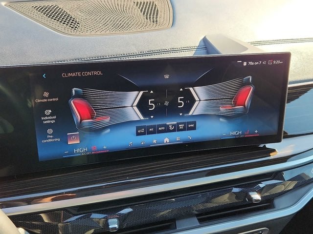 2024 BMW X7 xDrive40i Sports Activity Vehicle