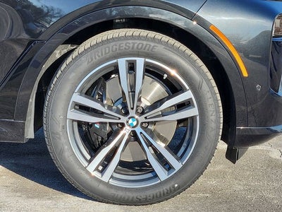 2024 BMW X7 xDrive40i Sports Activity Vehicle