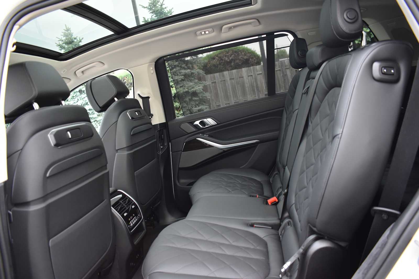 2026 BMW X7 xDrive40i Sports Activity Vehicle