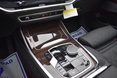 2026 BMW X7 xDrive40i Sports Activity Vehicle