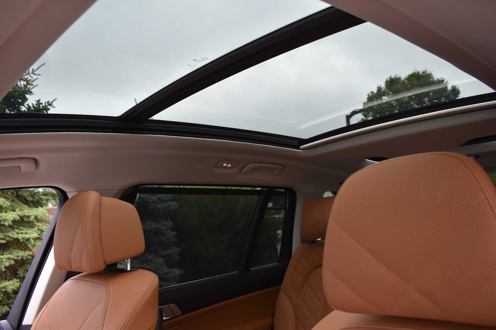 2024 BMW X7 xDrive40i Sports Activity Vehicle