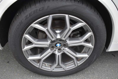 2024 BMW X7 xDrive40i Sports Activity Vehicle