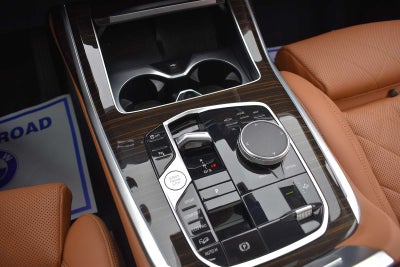 2024 BMW X7 xDrive40i Sports Activity Vehicle