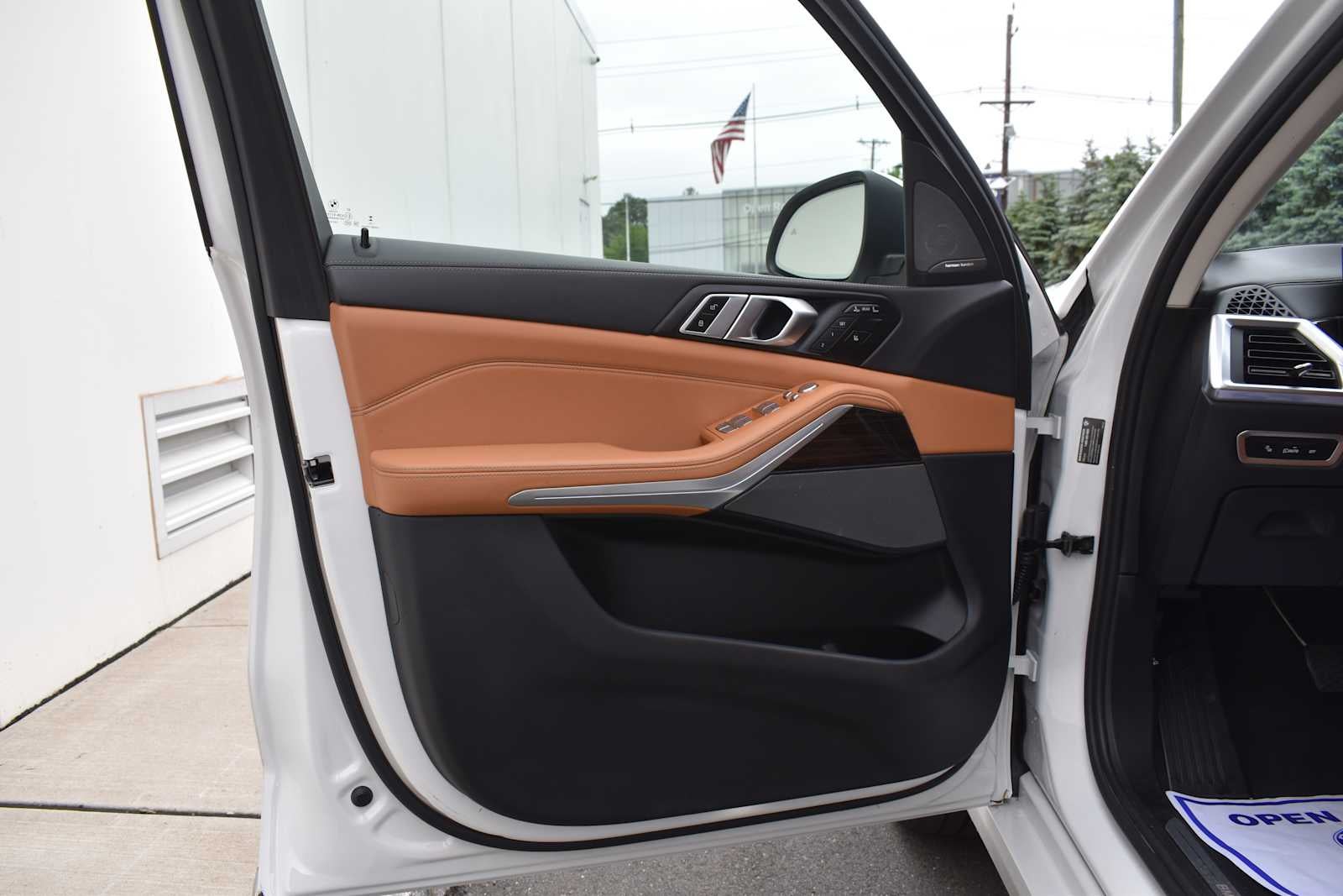 2024 BMW X7 xDrive40i Sports Activity Vehicle