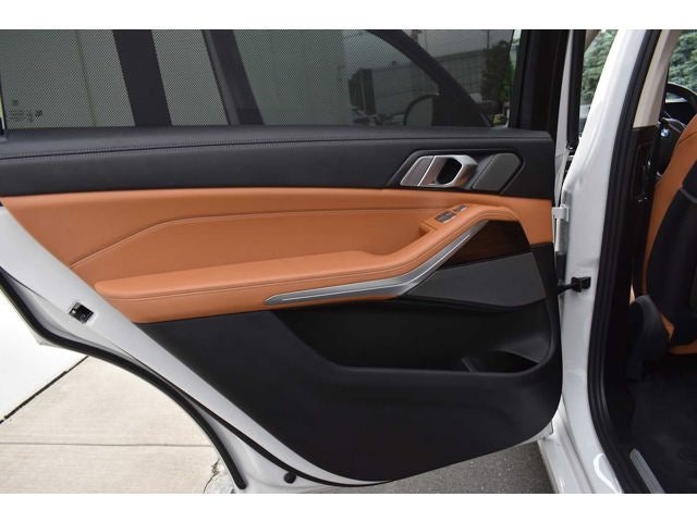 2024 BMW X7 xDrive40i Sports Activity Vehicle