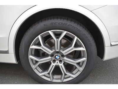 2024 BMW X7 xDrive40i Sports Activity Vehicle