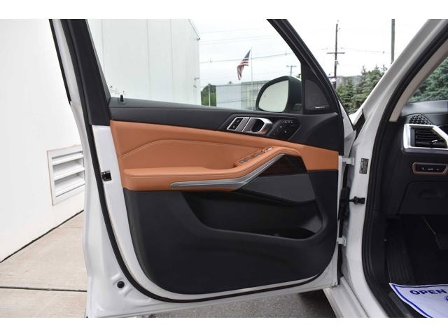 2024 BMW X7 xDrive40i Sports Activity Vehicle