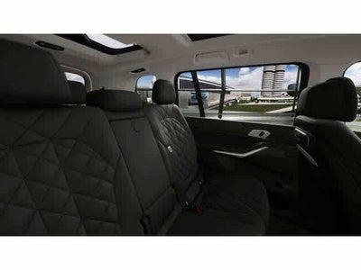 2026 BMW X7 xDrive40i Sports Activity Vehicle