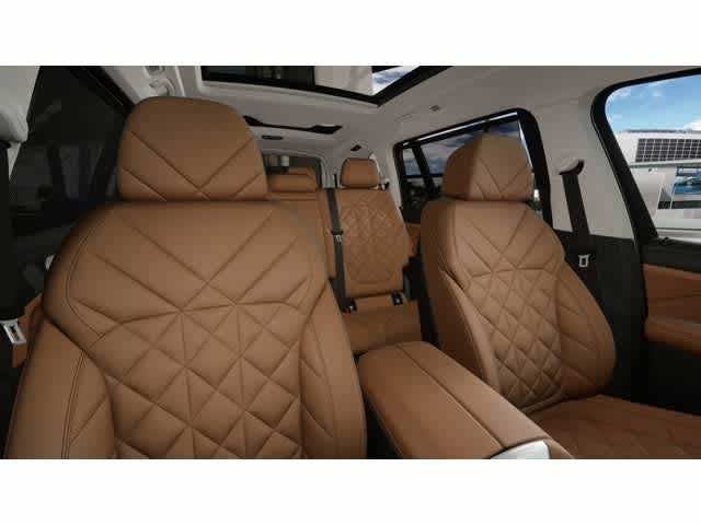 2026 BMW X7 xDrive40i Sports Activity Vehicle