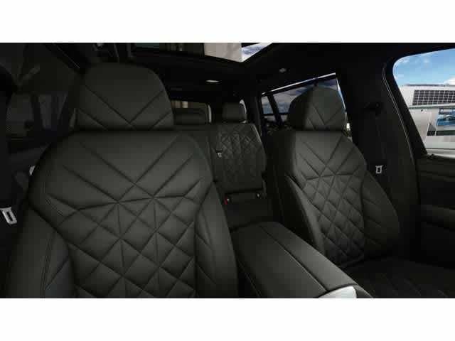 2027 BMW X7 xDrive40i Sports Activity Vehicle