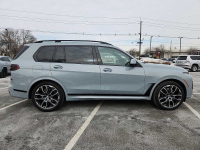 2023 BMW X7 xDrive40i Sports Activity Vehicle