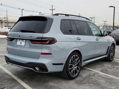 2023 BMW X7 xDrive40i Sports Activity Vehicle