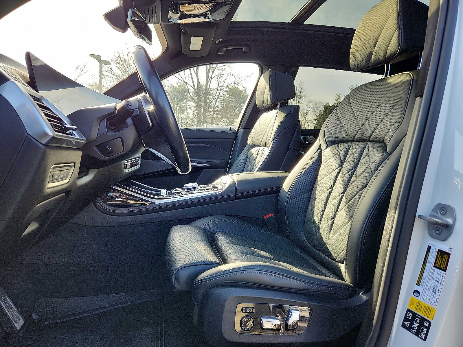 2024 BMW X7 xDrive40i Sports Activity Vehicle