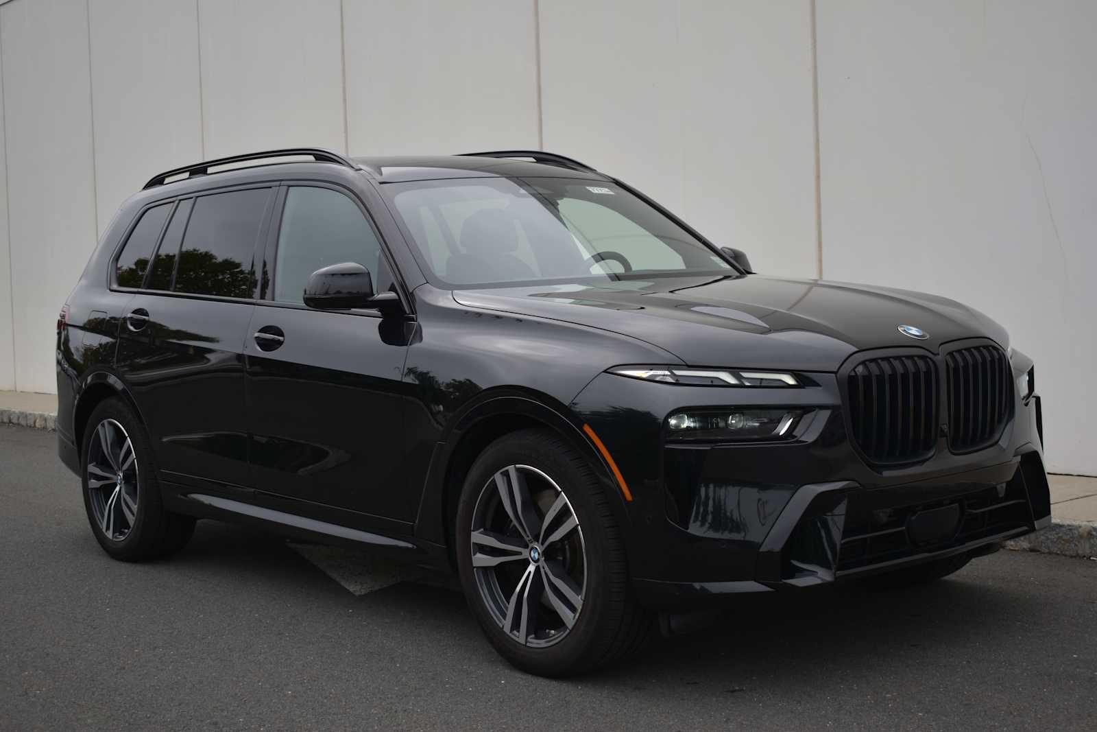 2024 BMW X7 xDrive40i Sports Activity Vehicle
