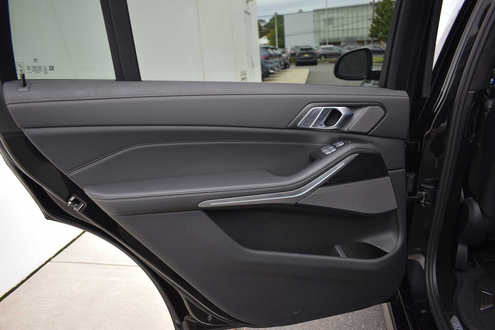 2024 BMW X7 xDrive40i Sports Activity Vehicle