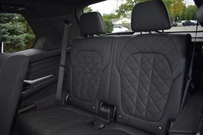 2024 BMW X7 xDrive40i Sports Activity Vehicle