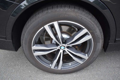 2024 BMW X7 xDrive40i Sports Activity Vehicle