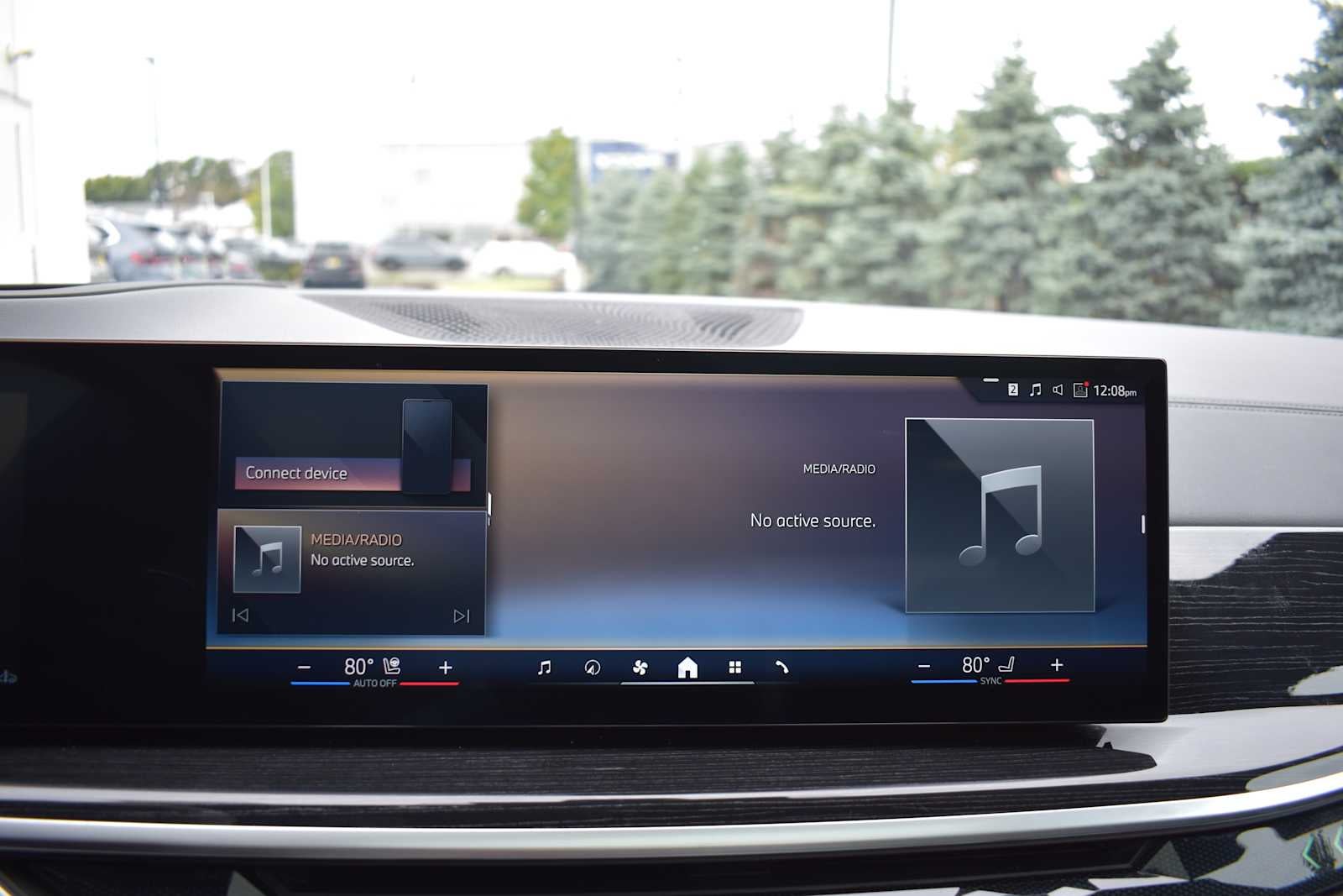 2024 BMW X7 xDrive40i Sports Activity Vehicle