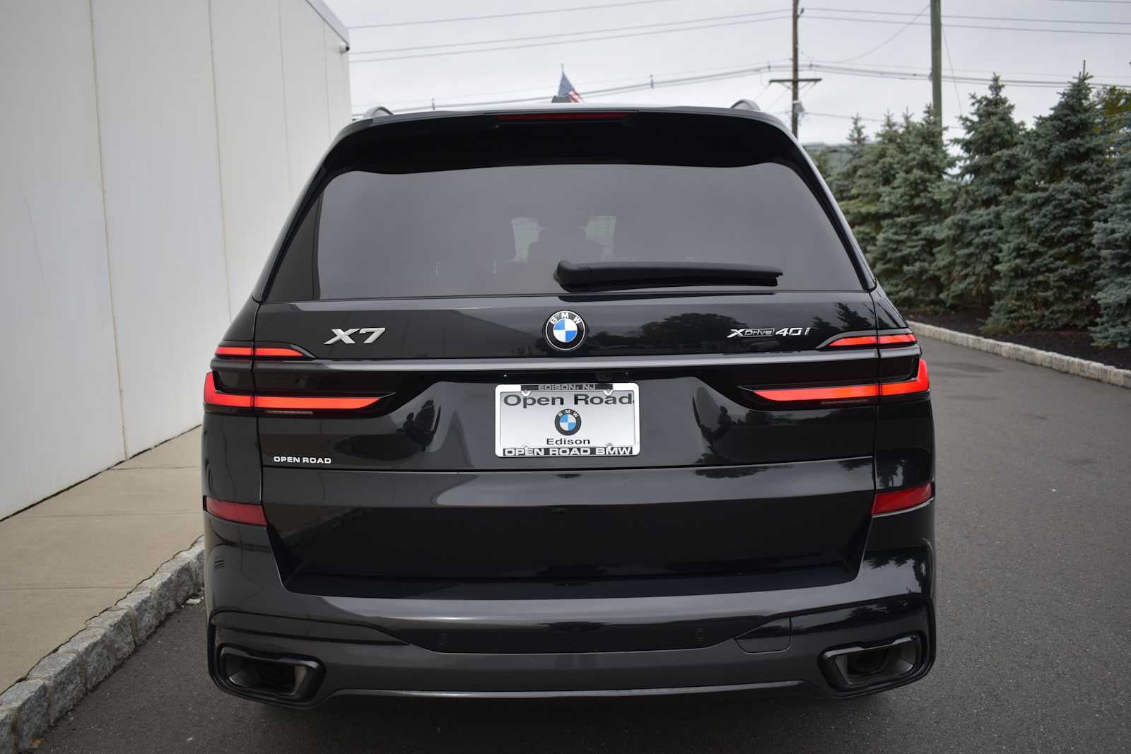2024 BMW X7 xDrive40i Sports Activity Vehicle