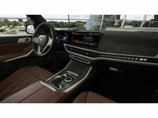 2026 BMW X7 xDrive40i Sports Activity Vehicle