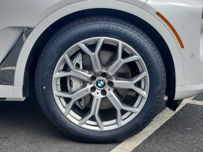 2024 BMW X7 xDrive40i Sports Activity Vehicle