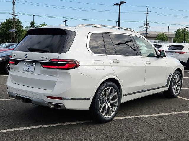 2024 BMW X7 xDrive40i Sports Activity Vehicle