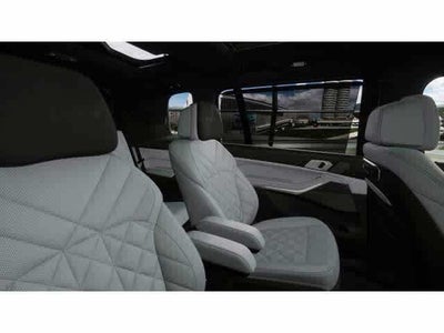 2026 BMW X7 xDrive40i Sports Activity Vehicle