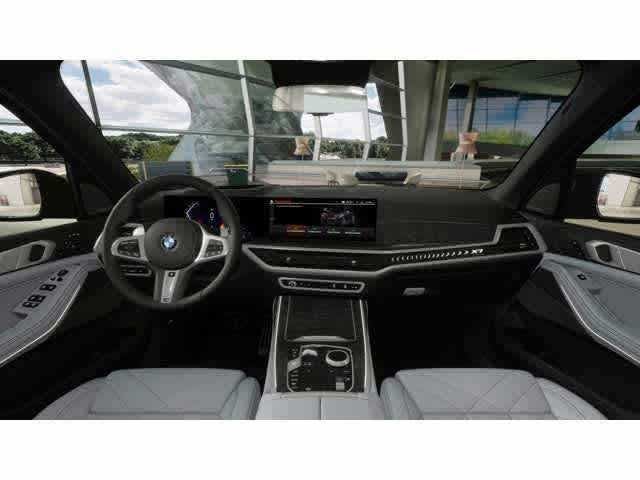 2026 BMW X7 xDrive40i Sports Activity Vehicle