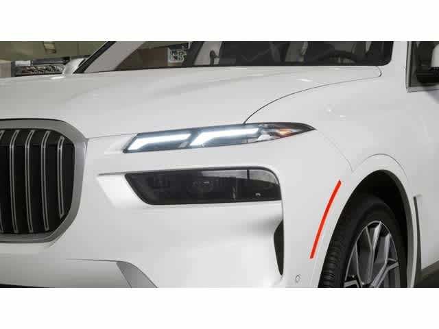 2027 BMW X7 xDrive40i Sports Activity Vehicle