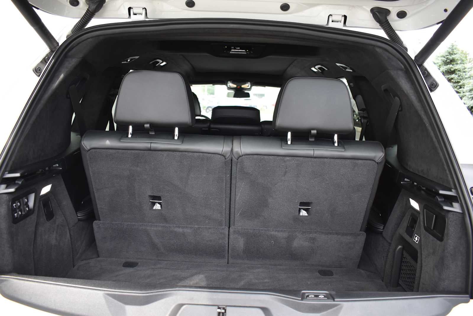 2024 BMW X7 xDrive40i Sports Activity Vehicle