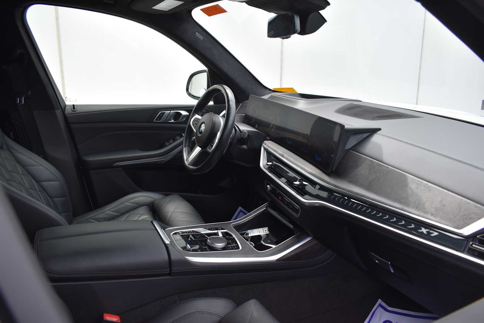 2024 BMW X7 xDrive40i Sports Activity Vehicle
