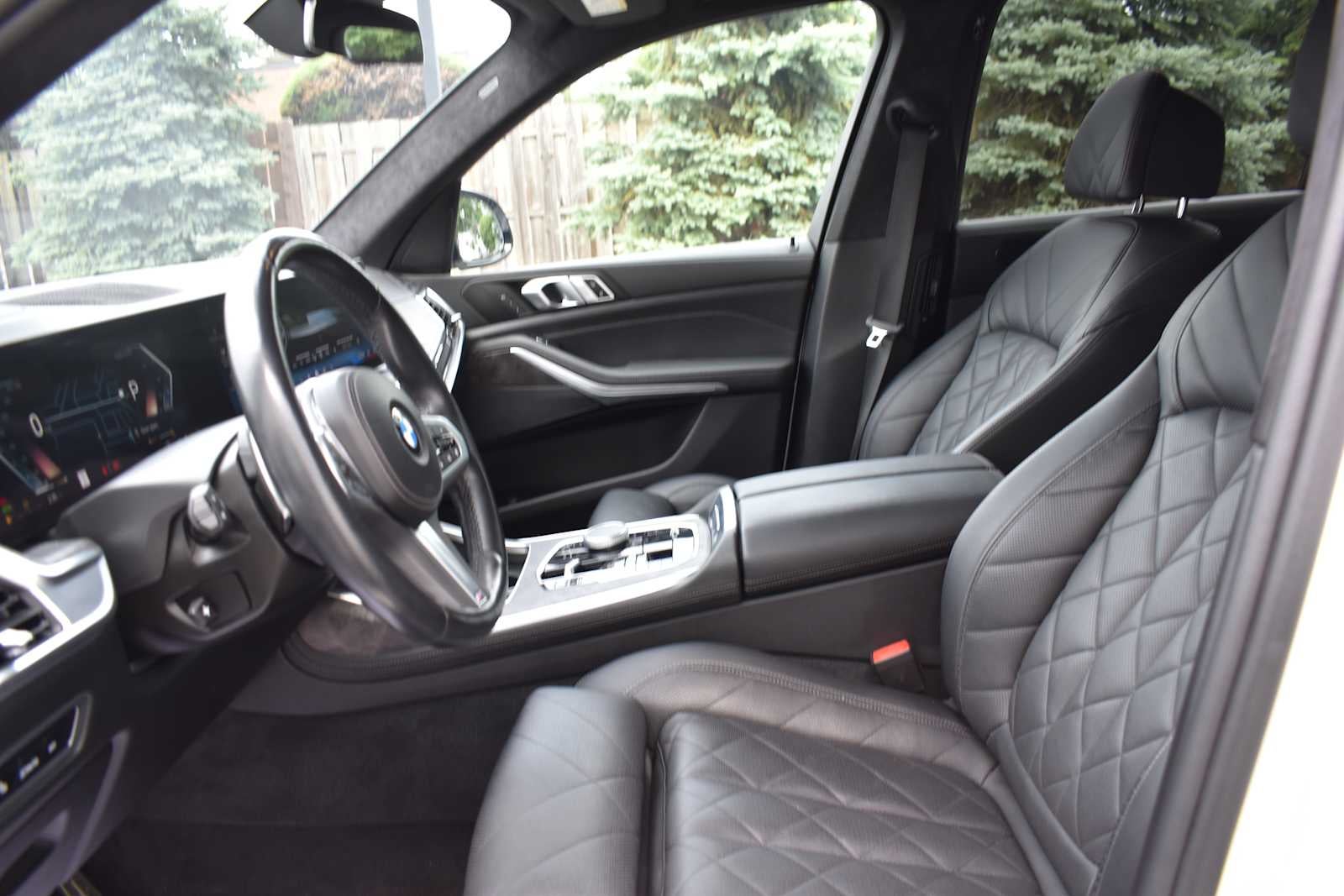 2024 BMW X7 xDrive40i Sports Activity Vehicle