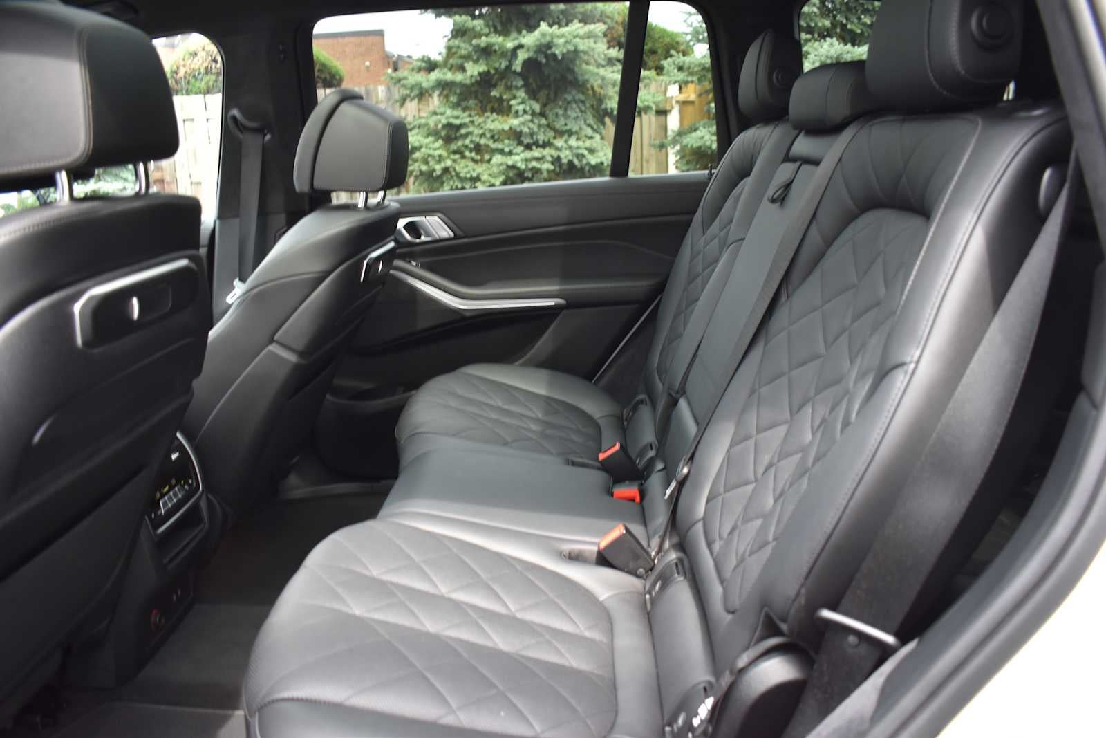 2024 BMW X7 xDrive40i Sports Activity Vehicle