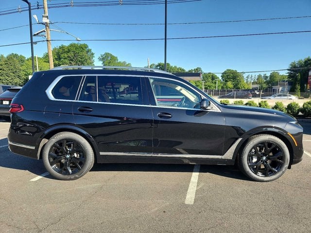 2024 BMW X7 xDrive40i Sports Activity Vehicle