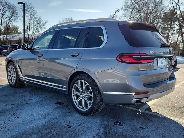 2023 BMW X7 xDrive40i Sports Activity Vehicle