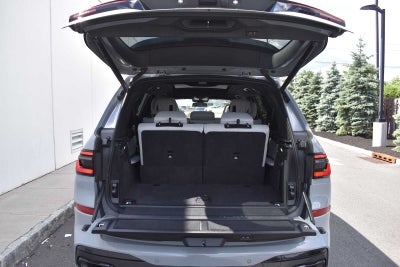 2024 BMW X7 xDrive40i Sports Activity Vehicle