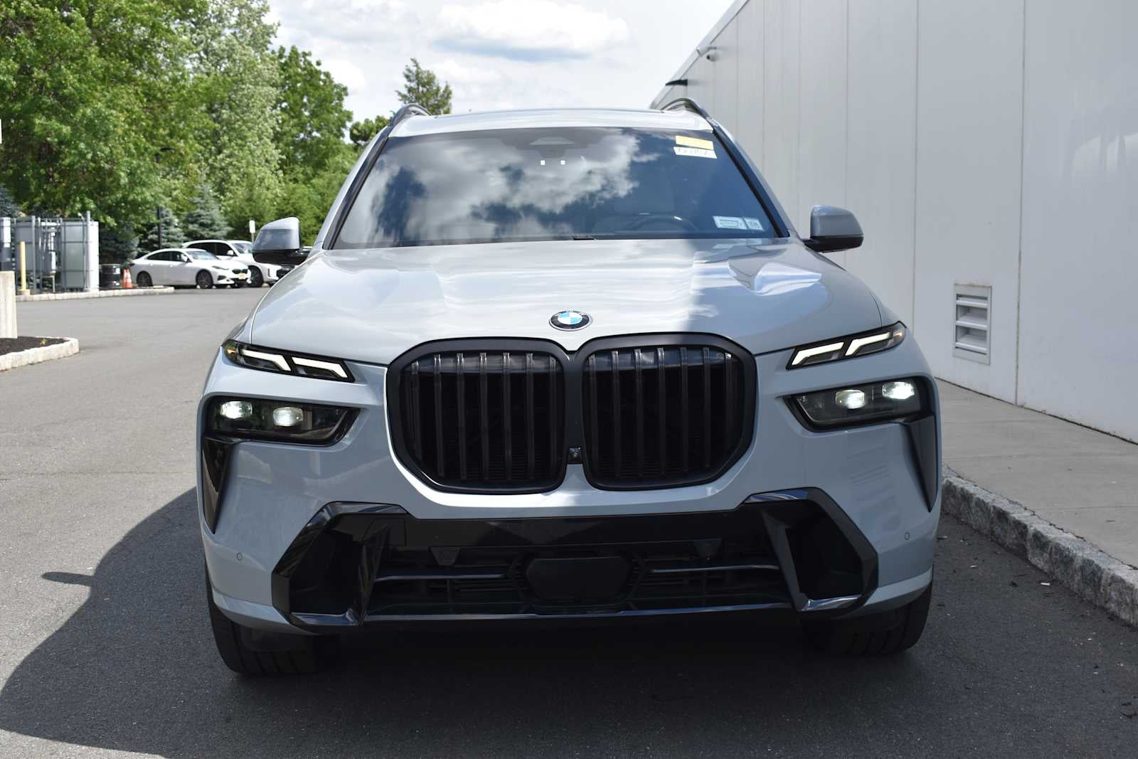 2024 BMW X7 xDrive40i Sports Activity Vehicle