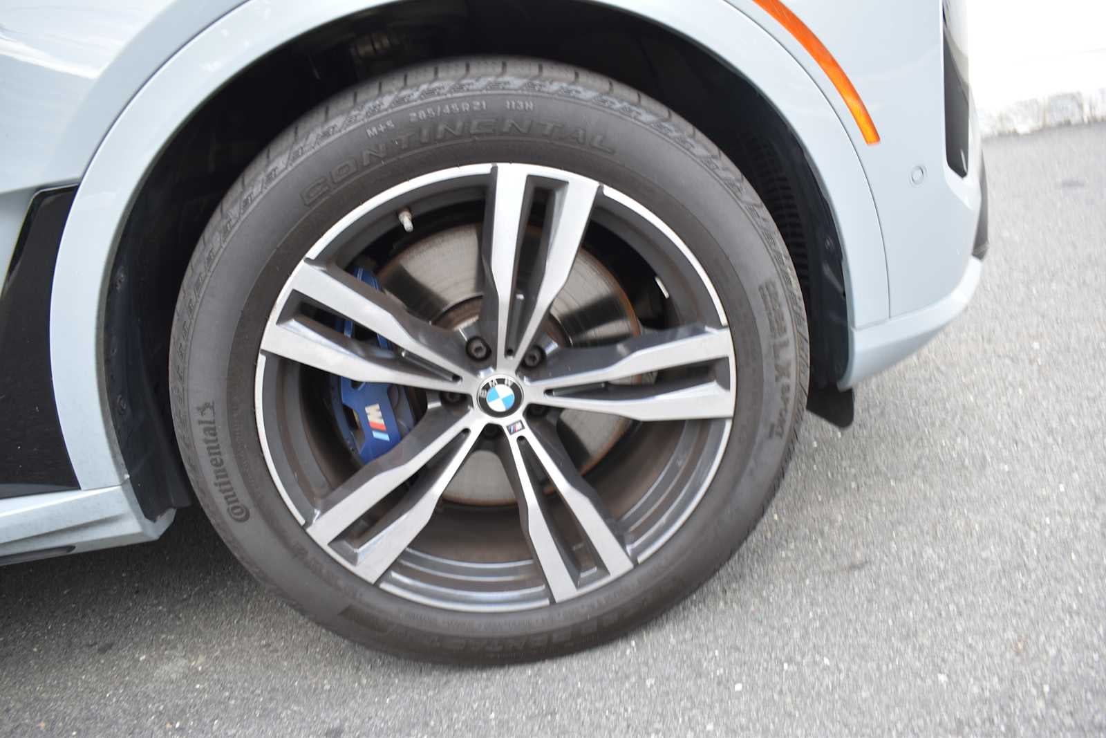 2024 BMW X7 xDrive40i Sports Activity Vehicle