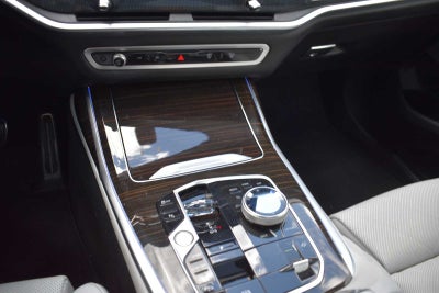 2024 BMW X7 xDrive40i Sports Activity Vehicle