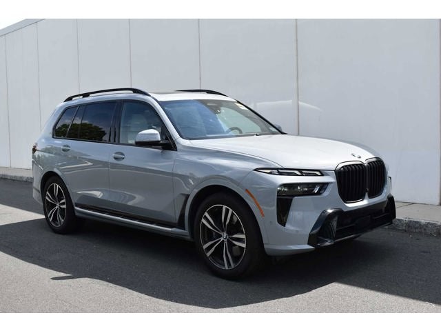 2024 BMW X7 xDrive40i Sports Activity Vehicle