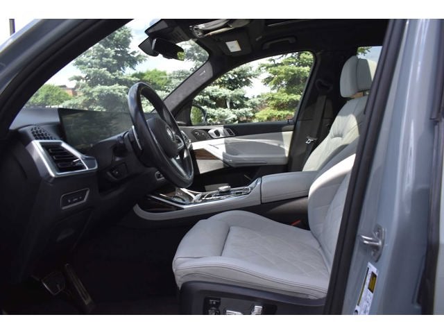 2024 BMW X7 xDrive40i Sports Activity Vehicle