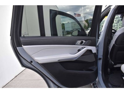 2024 BMW X7 xDrive40i Sports Activity Vehicle