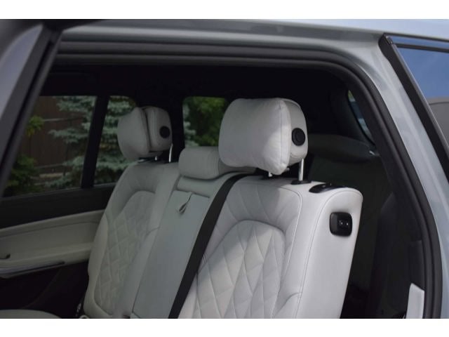 2024 BMW X7 xDrive40i Sports Activity Vehicle