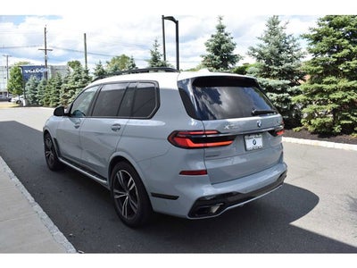 2024 BMW X7 xDrive40i Sports Activity Vehicle