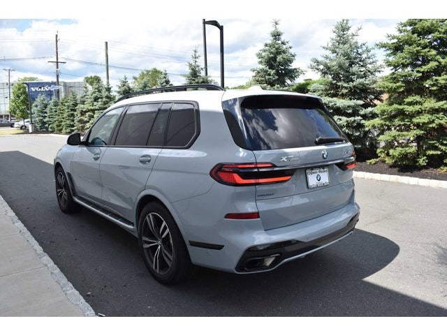 2024 BMW X7 xDrive40i Sports Activity Vehicle