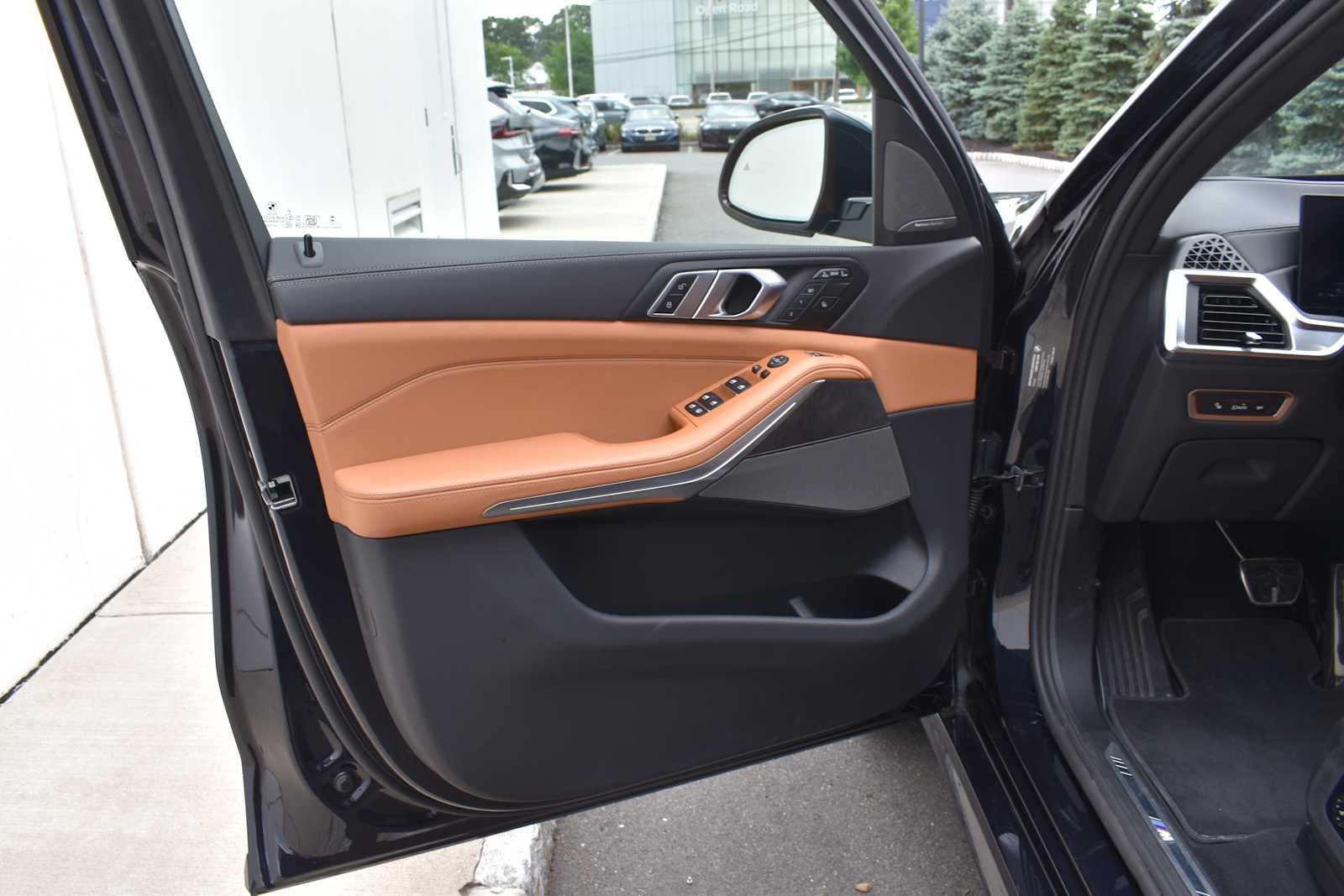 2026 BMW X7 xDrive40i Sports Activity Vehicle